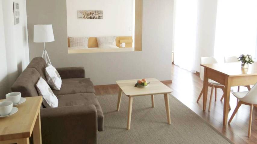 Gîte pour 4 personnes, avec terrasse et jardin, adapté aux familles à Markdorf