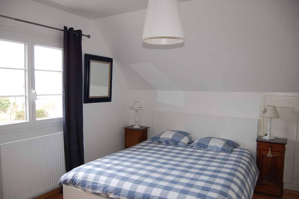 Villa Au Calme, 3 Ch/2Sdb, 700 M2 Jardin, 500 M Plage Goh Velin, 1 Km Golf in Saint-Gildas-de-Rhuys, Côte des Mégalithes