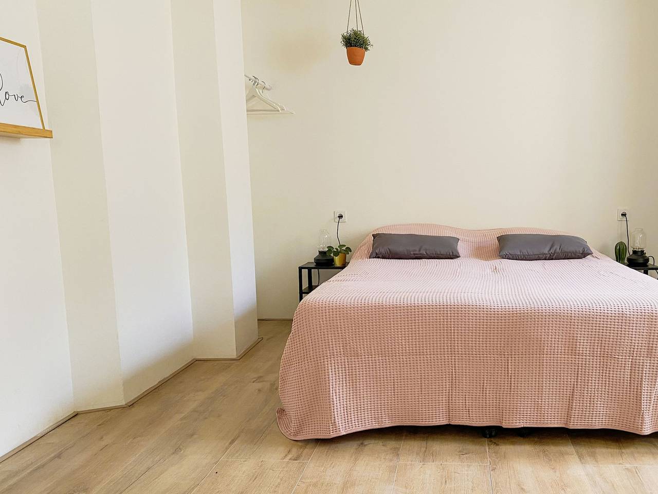 Ganze Wohnung, Modern Apartment #2 in Historic Abbey in Limburg (Niederlande)