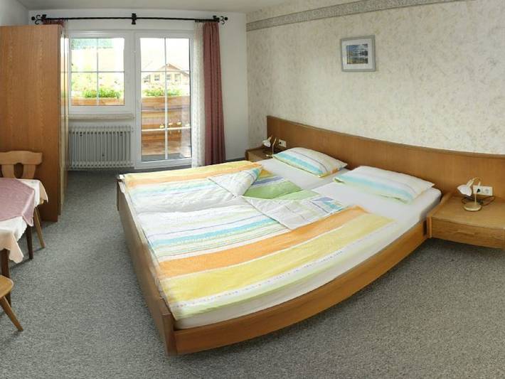 Ferienwohnung mit 4 Schlafzimmer in Rückholz, Bayerisch Schwaben