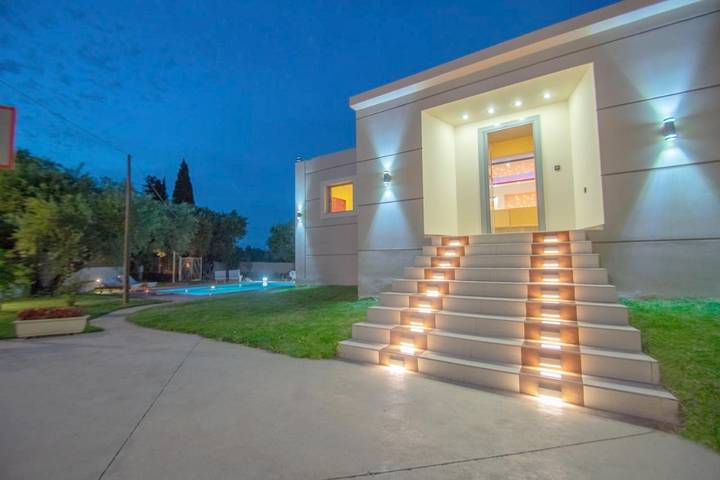 Villa für 2 Personen, mit Pool und Garten sowie Ausblick, mit Haustier auf Zakynthos