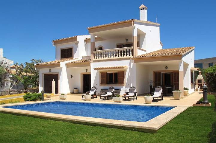 Casa de vacaciones para 6 personas, con jardín además de piscina y balcón - 1