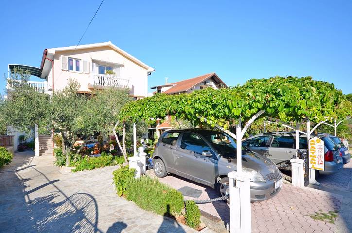 Studio für 2 Personen, mit Terrasse und Pool auf Murter - 2