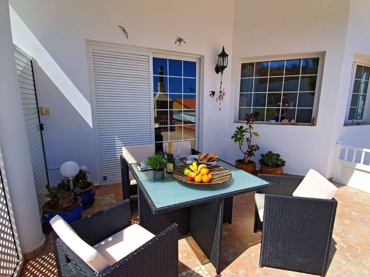 Gemütliches Ferienhaus in Tarajalejo mit Großem Garten und Meerblick in Playa de Gran Tarajal, Gran Tarajal