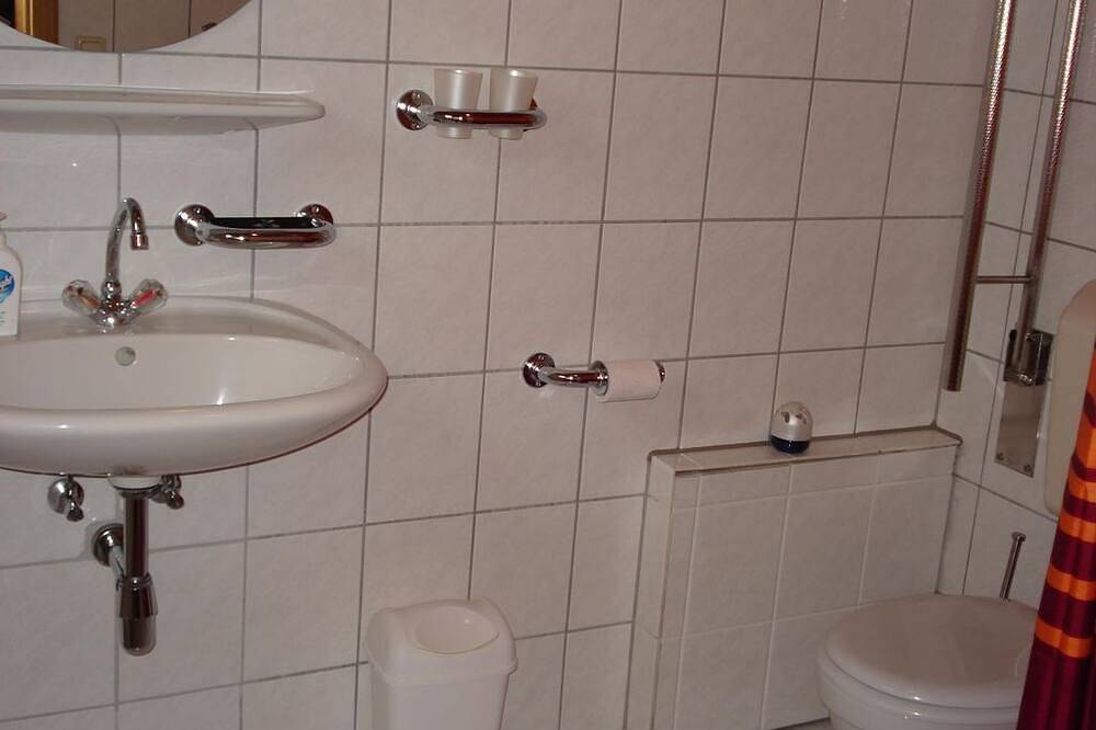 Vacation home Eifelblick 26, 2x shower/Wc - Eifelferienhaus Miro - Flesten, foto 6