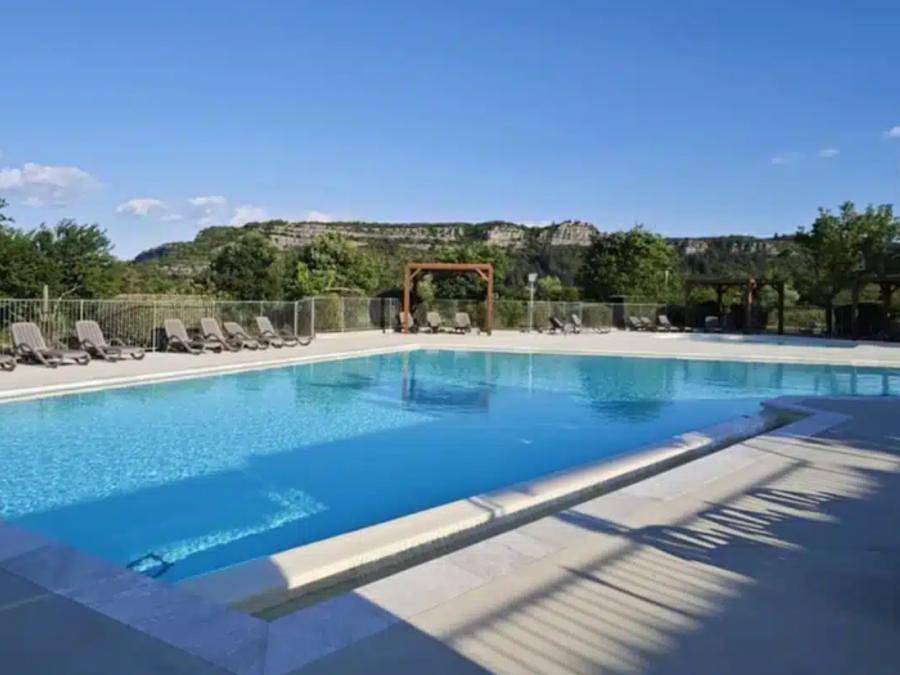 Camping Lou Rouchetou - Mobilhome 4 personnes - Confort Climatisation 28m² - 2 Ch in Les Vans, Parc national des Cévennes