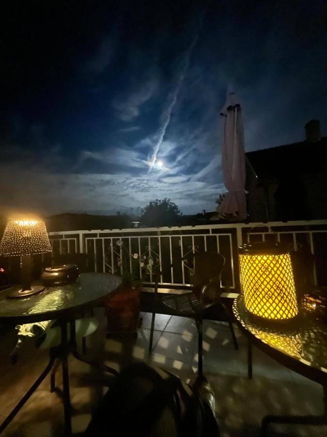 Gîte pour 3 personnes, avec terrasse et vue à Sopron - 4