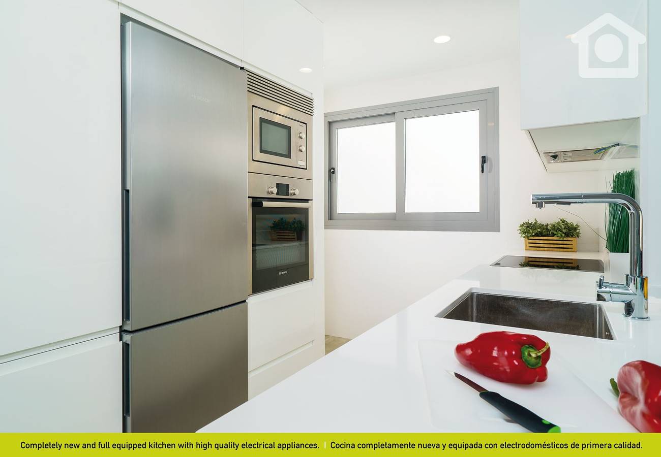 Entire apartment, Holiday apartment for 6 people in Cala El Portet, Teulada (Spain)