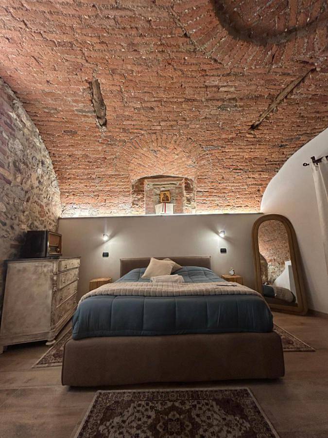 Gîte pour 7 personnes, avec vue à Villanova Mondovì - 4