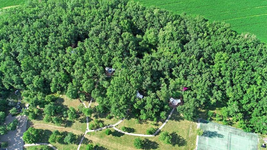 Location de vacances pour 2 personnes, avec vue et jardin à Cahuzac-sur-Vère - 2