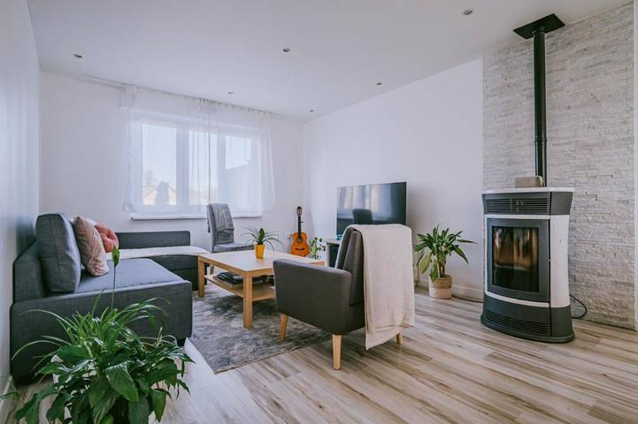 Location de vacances pour 8 personnes, avec vue et jardin à Lingolsheim