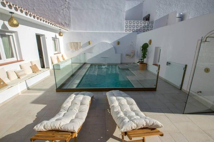 Casa de vacaciones para 4 personas, con jardín y piscina - 1