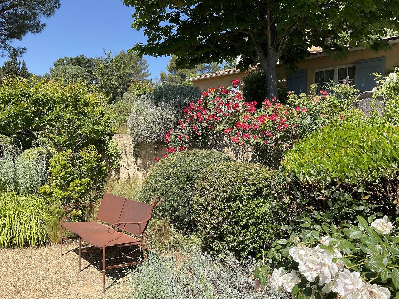 Arts & Flores in Cotignac, Brignoles Region