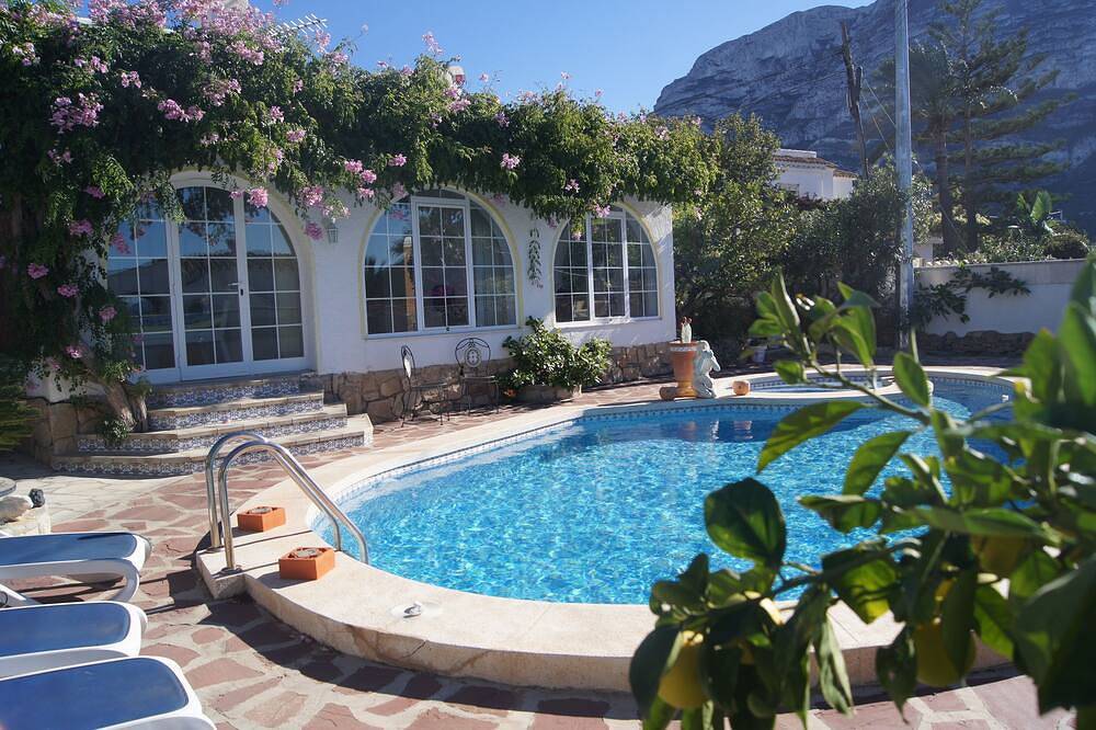Casa vacanza a Dénia a partire da 152€ a notte