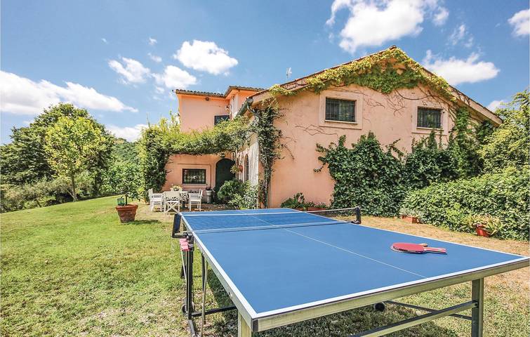 Casa vacanza per 12 persone in Provincia di Caserta