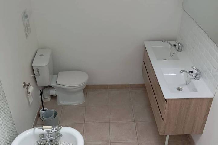 Location de vacances pour 10 personnes, avec jardin à La Caillère-Saint-Hilaire - 4