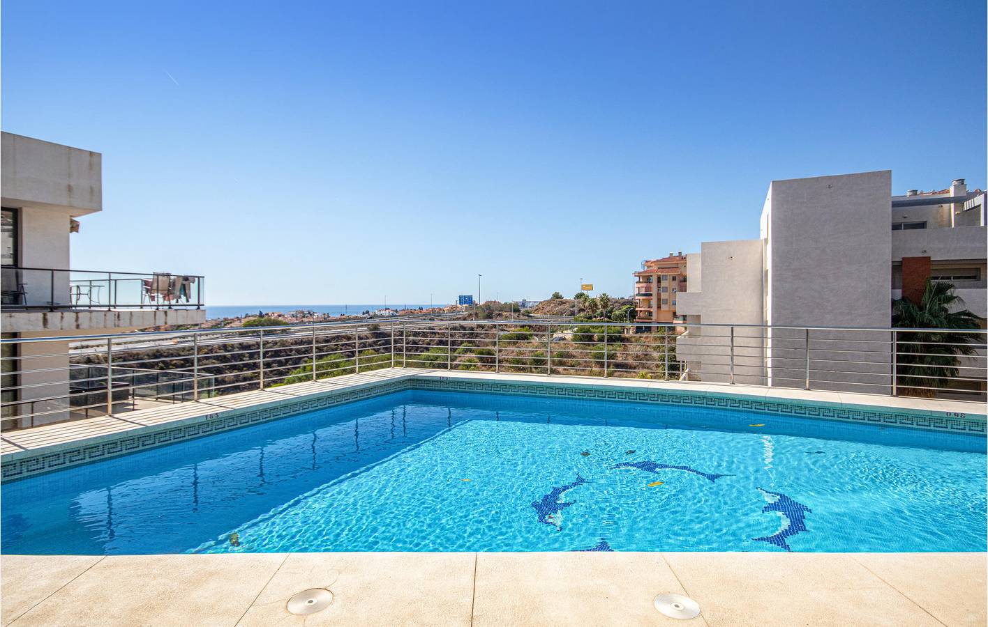 Appartement de vacances entier, 72 sqm Apartment with Parking, AC, Pool, Terrace & Internet near Playa de Calahonda in Riviera del Sol, Mijas