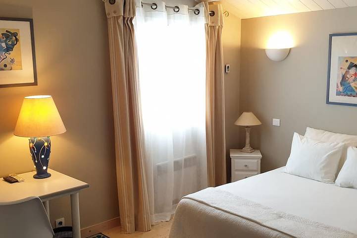 Location de vacances pour 4 personnes, avec jardin à Nieul-sur-Mer - 2