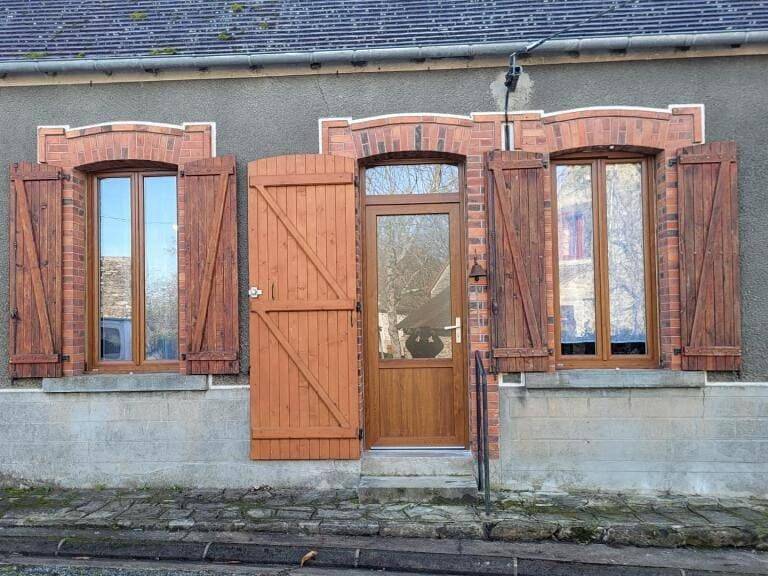Aux Abords Du Pot Bouillant in Cromac, Région de Bellac