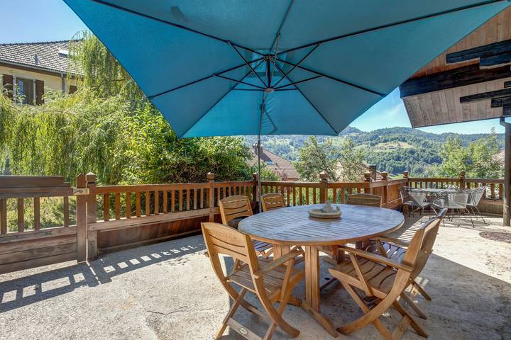 Location de vacances pour 12 personnes, avec terrasse à Manigod - 2