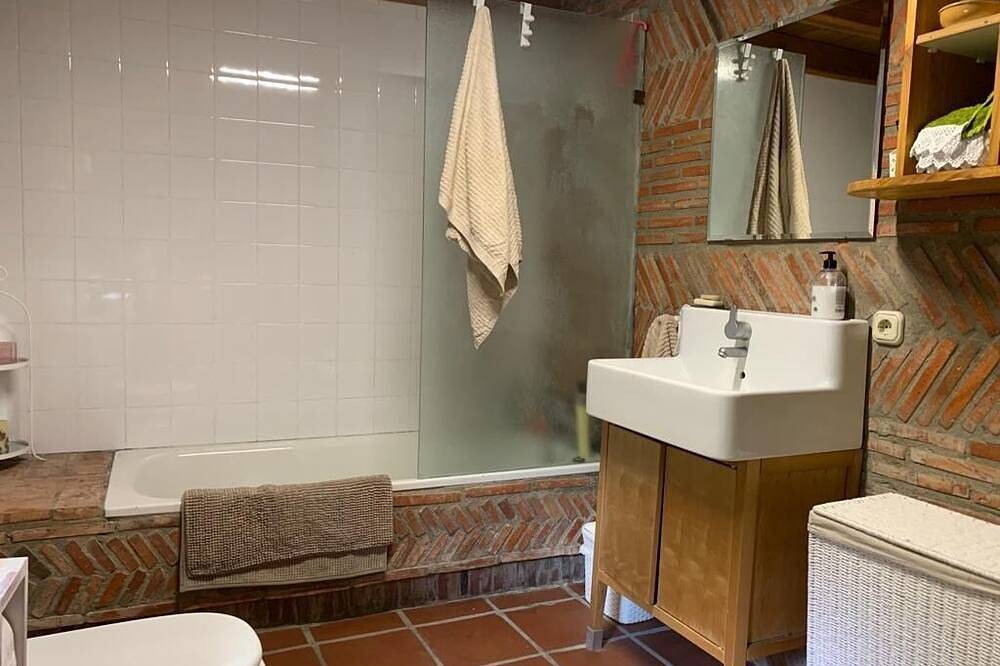 La Tuda Hermitage in Pomar de Valdivia, Montaña Palentina