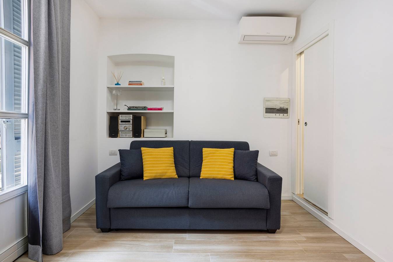 Ganze Wohnung, Apartment „Porta Venezia Small House“ mit Wlan und Klimaanlage in Mailand, Mailand Provinz