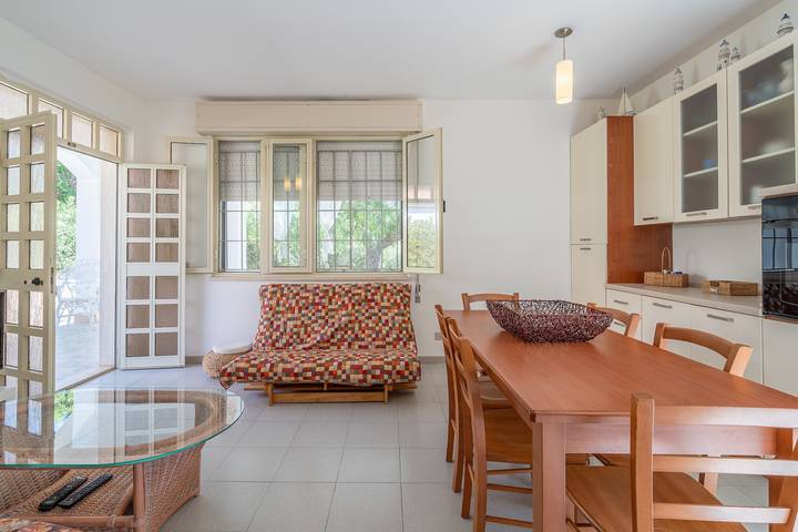 Villa "Amore" con terrazze private e giardino in Reitani, Noto e dintorni