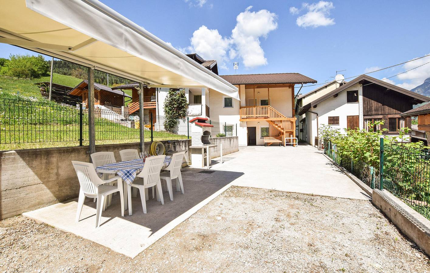 Gemütliche Wohnung mit TV, Gefrierschrank, Parkplatz und Internet - Lamon 900m in Lamon, Belluno Provinz