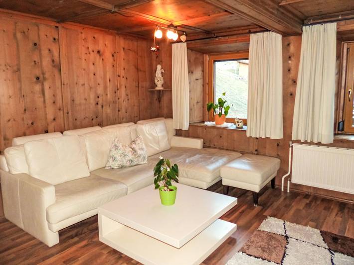 Ferienwohnung für 8 Personen, mit Balkon und Garten sowie Ausblick in Oetz - 2