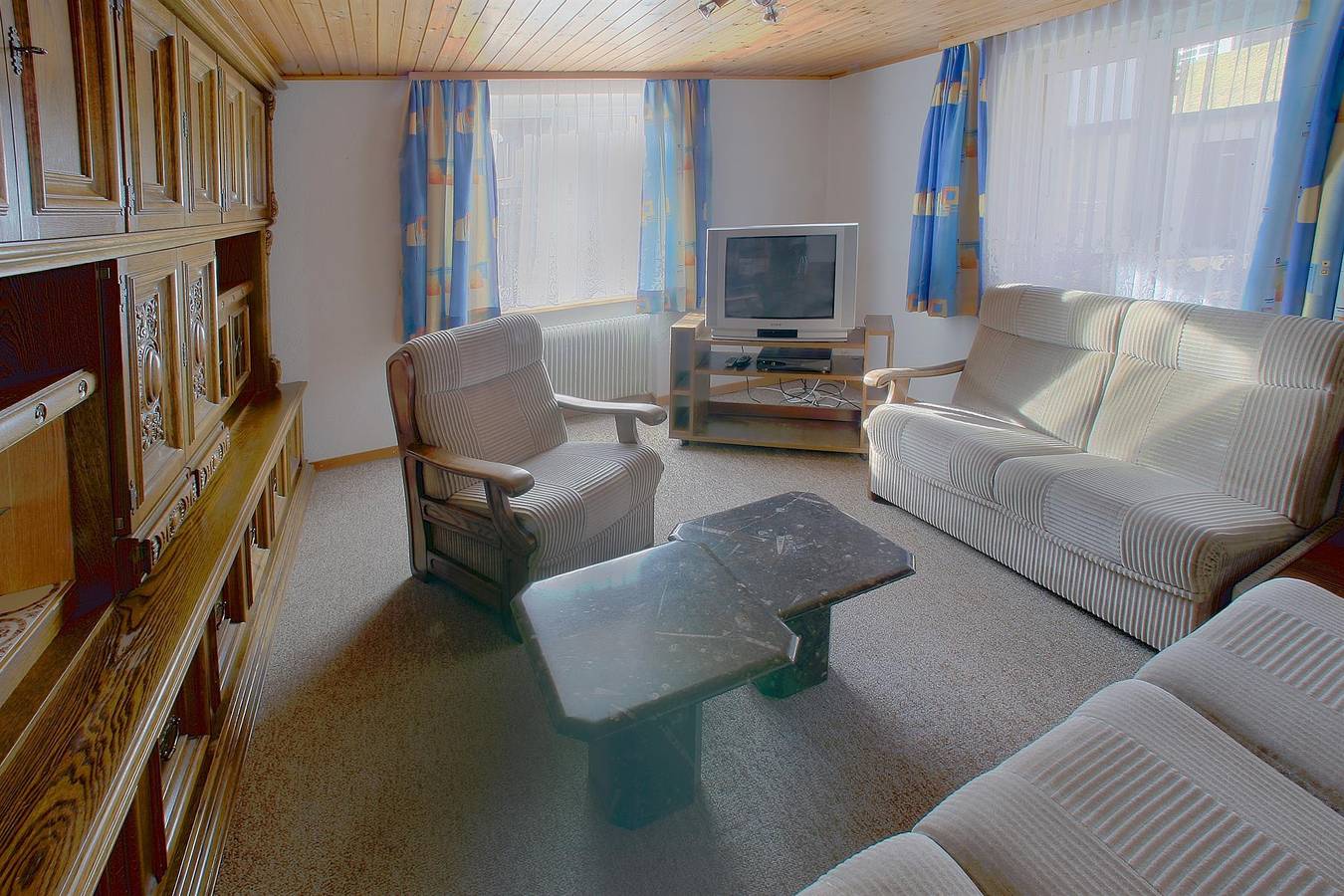 Appartement de vacances entier, Appartement avec 4 lits Nr. 70 in Saas-Balen, Alpes valaisannes