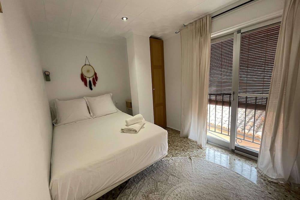 Apartamento entero, La Casica: Casa de pueblo con terrraza y vistas a la montaña in Pedralba, Provincia de Valencia