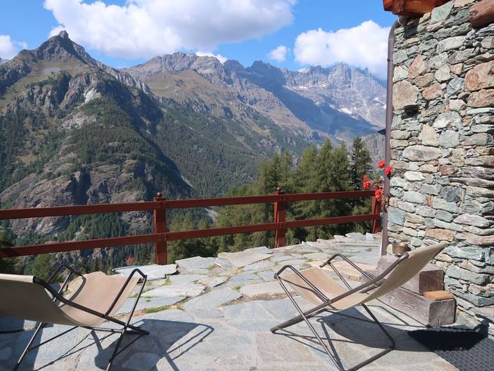 Ferienwohnung für 2 Personen, mit Terrasse und Garten im Aostatal - 2