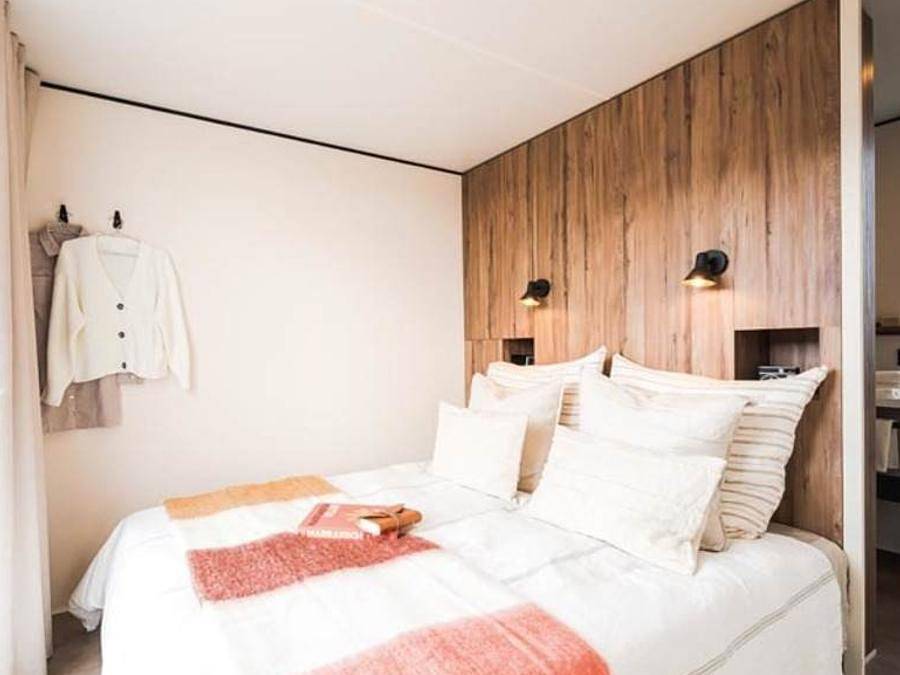 Camping Les Bois Flottés - Mobile home 4 persons - New Key-West 2026 4Pers. 2Ch. 2Sdb. in Salin-de-Giraud, Arles