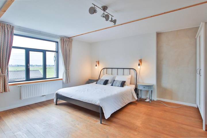 Location de vacances pour 8 personnes, avec jardin et vue à Gembloux - 2