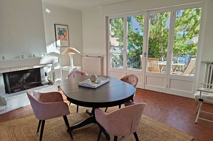 Location de vacances pour 8 personnes à Saint-Désirat