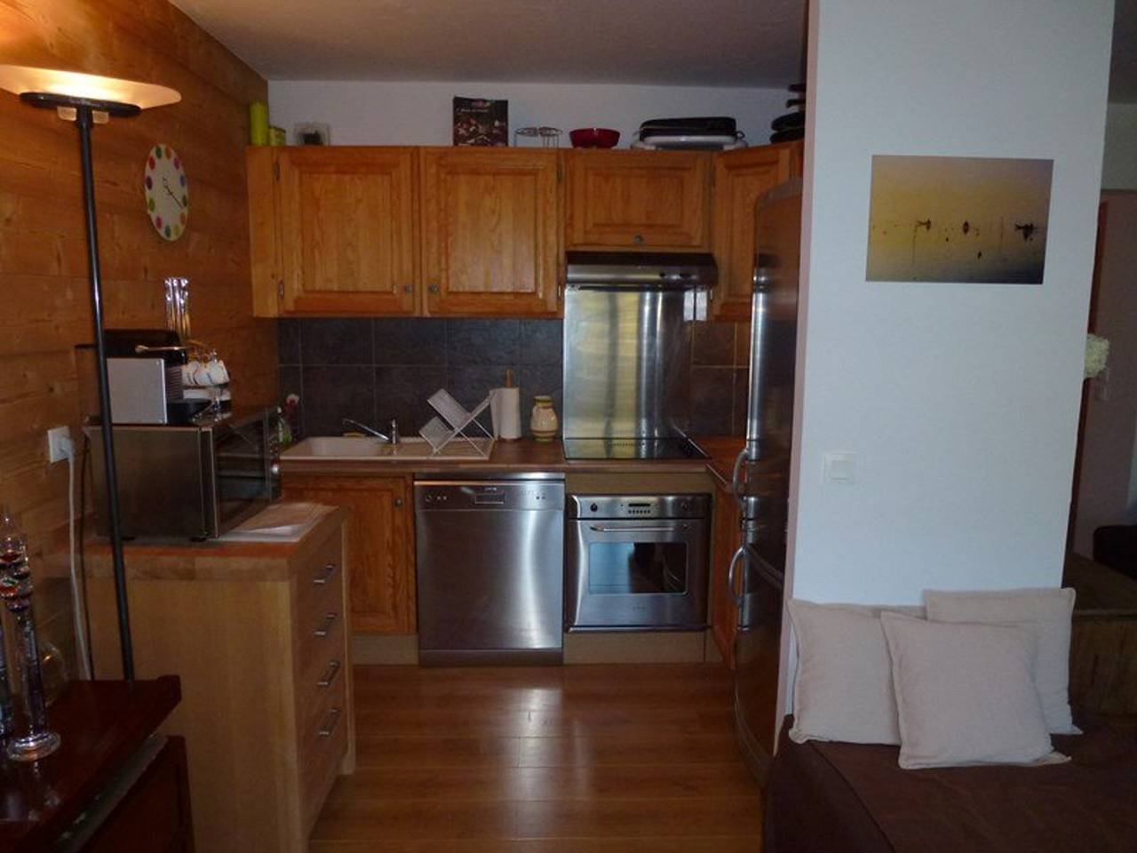 Appartement entier, Appartement chaleureux 76m², ski aux pieds, 6 couchages, balcon plein sud, Wifi, garage privé in Isola 2000, Isola