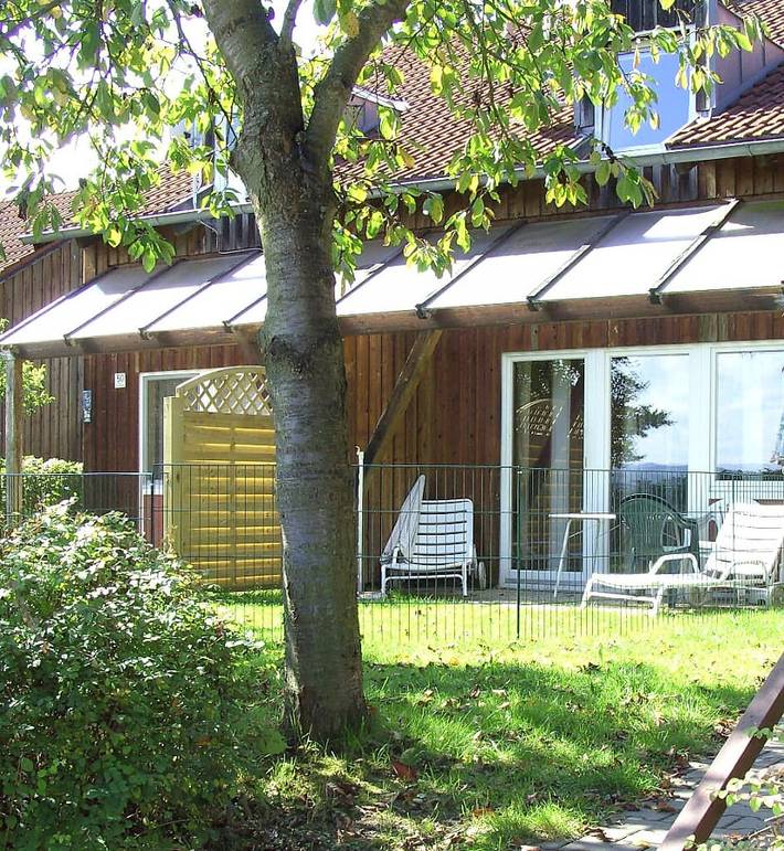 Bungalow für 5 Personen, mit Balkon und Balkon/Terrasse sowie Terrasse und Garten im Bayerischer Wald - 4