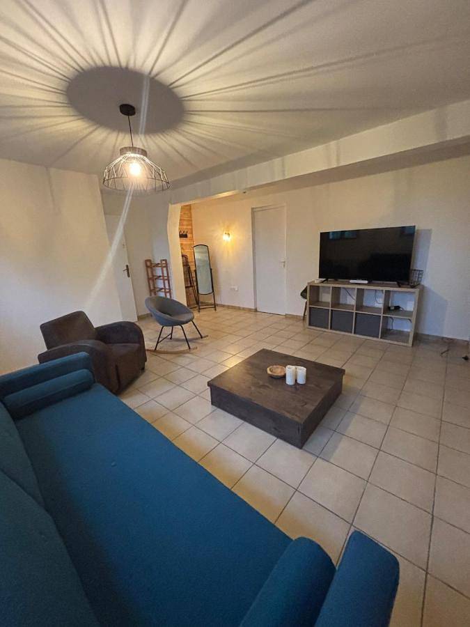 Appartement entier, Appartement cosy au cœur de la vallée de la Marne in Mézy-Moulins, Aisne