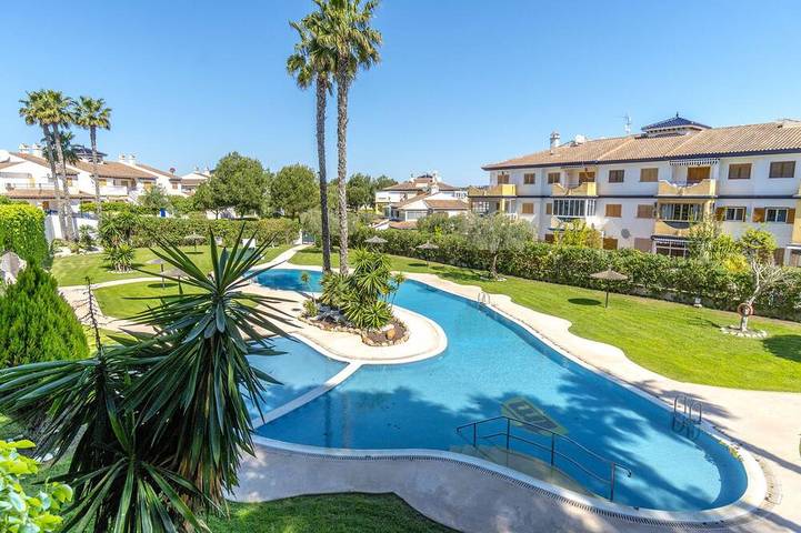 Apartamento para 4 personas, con piscina y balcón en Mil Palmeras