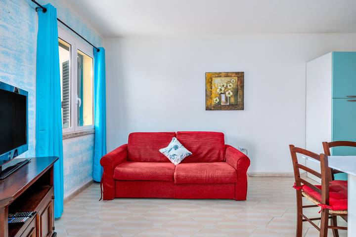 Location de vacances pour 6 personnes, avec jardin et balcon à Tanaunella - 4