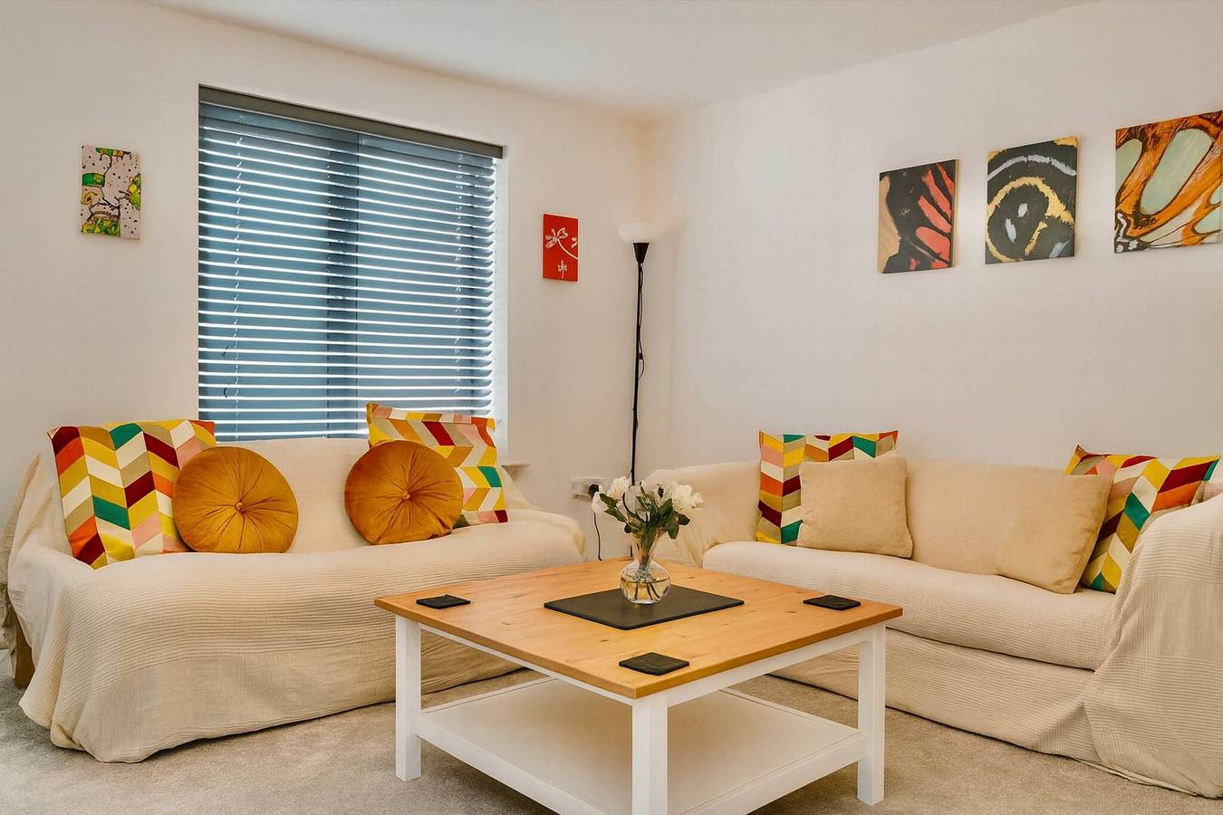 Exeter - Maison moderne 3 chambres · Jardin · Parking in Priory Ward, Exeter