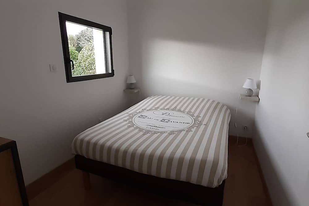 Petite maison neuve, plain-pied, proche des plages in Loctudy, Côte de Cornouaille