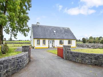 Holiday Rental for 12 People in Claremorris=Swinford Municipal District, Lough Mask, Photo 1