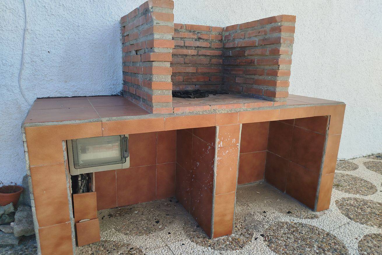 Apartamento entero, 🌴 Villa Moderna con Piscina Privada – A 400 m de la Playa de La Barrosa 🌊 in La Barrosa, Chiclana de la Frontera