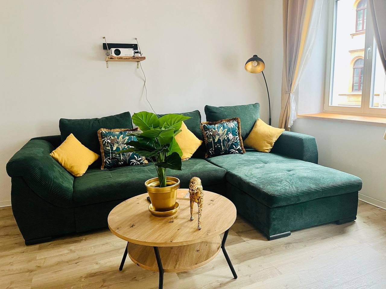 Ganze Wohnung, Ferienwohnung 'Superior' mit gemeinsamer Terrasse und Wi-Fi in Görlitz, Oberlausitz-Niederschlesien