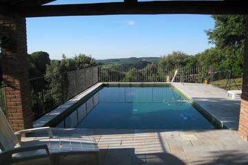 Gîte pour 4 personnes, avec terrasse à Boisset-et-Gaujac
