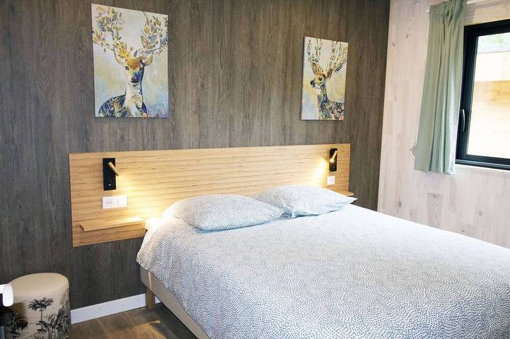 Location de vacances pour 4 personnes, avec terrasse et jardin à Doucier - 3