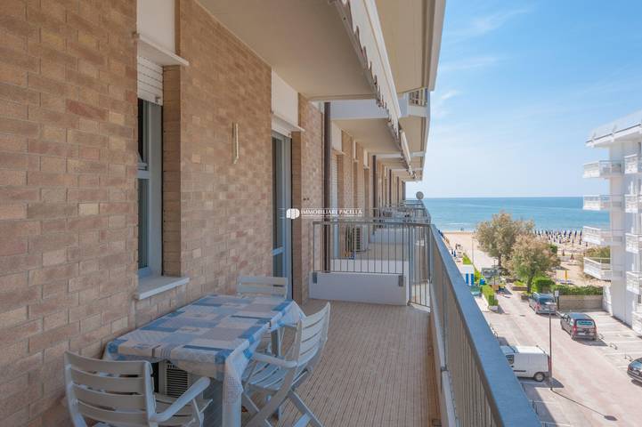 Ferienwohnung für 5 Personen, mit Terrasse und Pool in Jesolo - 3