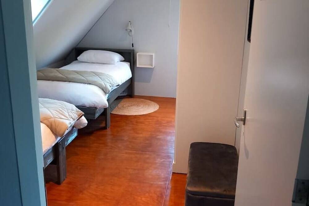 Luxe Familiehuis | Uitzicht op molen & meer, dichtbij strand & stad! in Hoorn, Markermeer