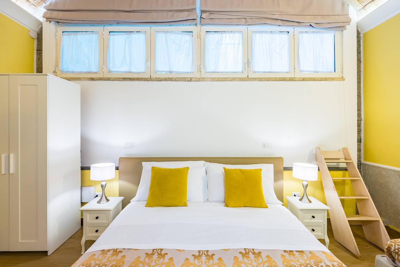 Bed And Breakfast for 2 Guests in Naples, Tyrrhenian Coast Campania
